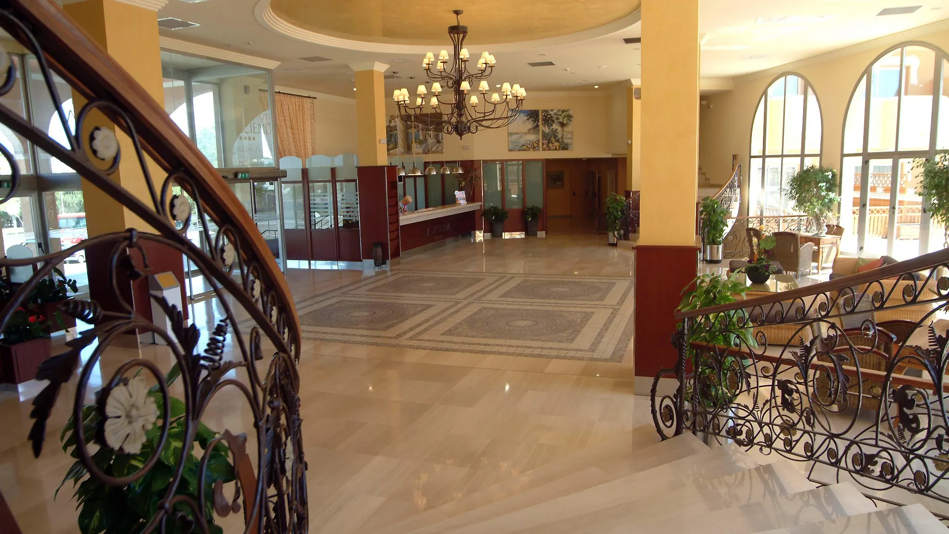 Ohtels La Hacienda Hotel La Pineda