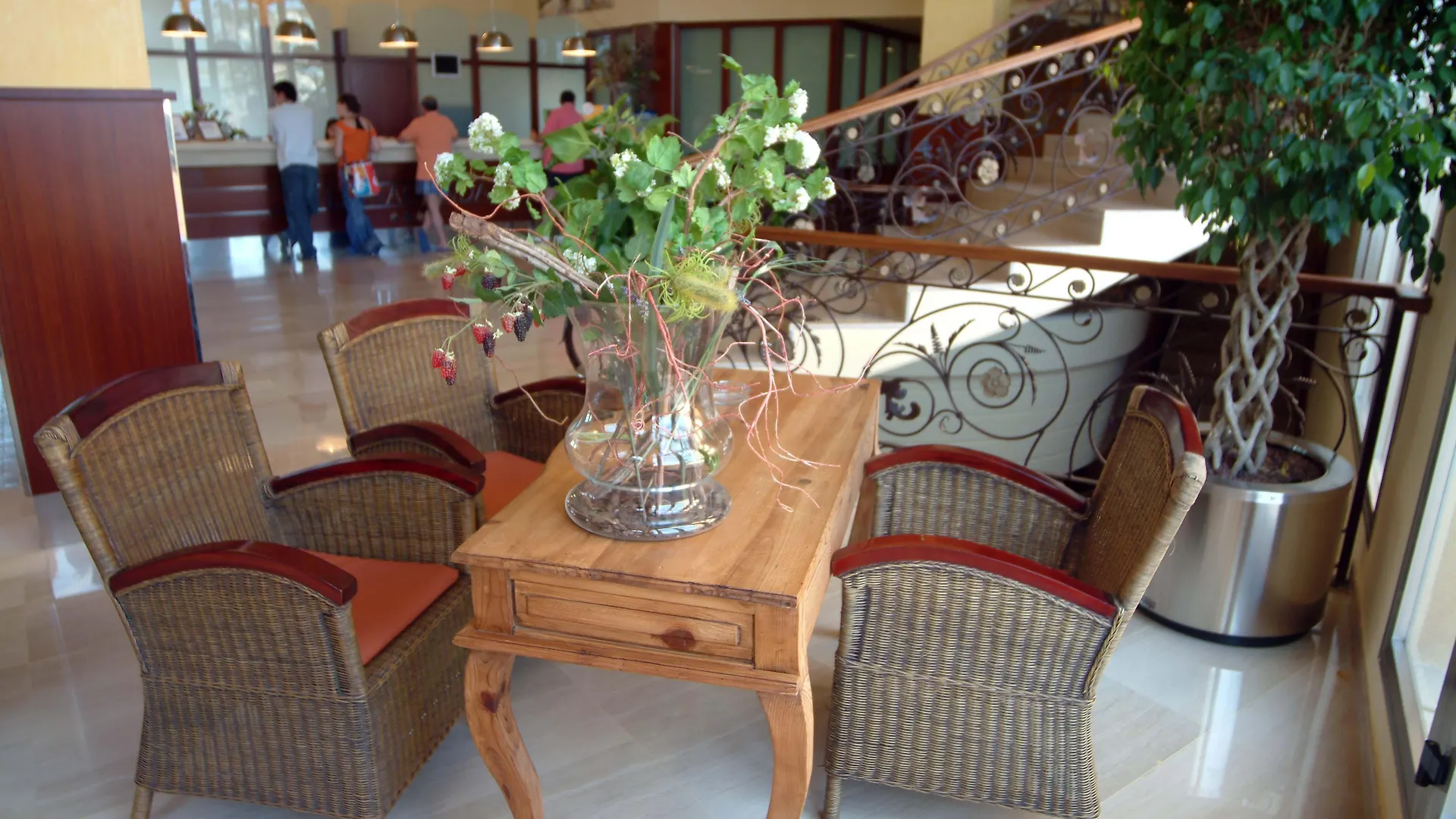 Ohtels La Hacienda Hotel La Pineda