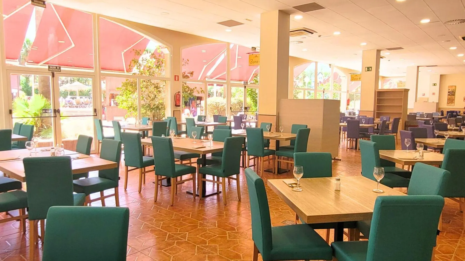 Ohtels La Hacienda Hotel La Pineda